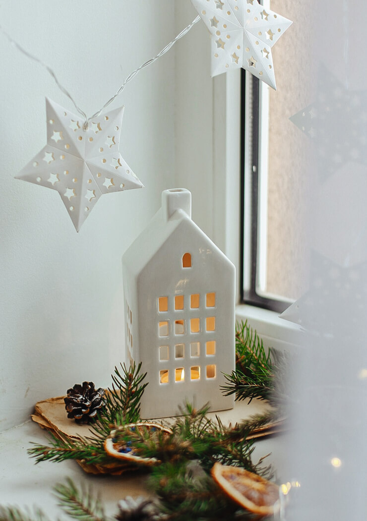 scandi christmas decor