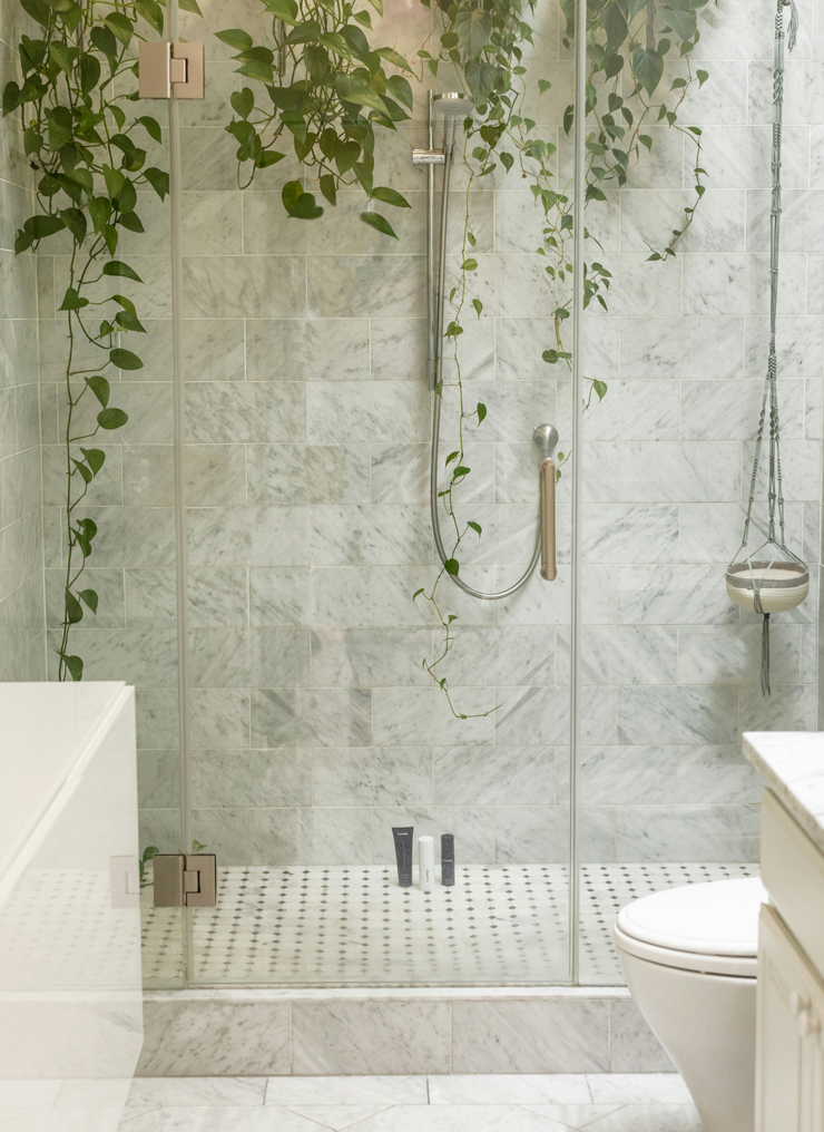 clear shower screen in small bathroom clear shower screen in small bathroom