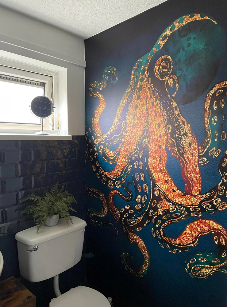 octopus wall mural in toilet