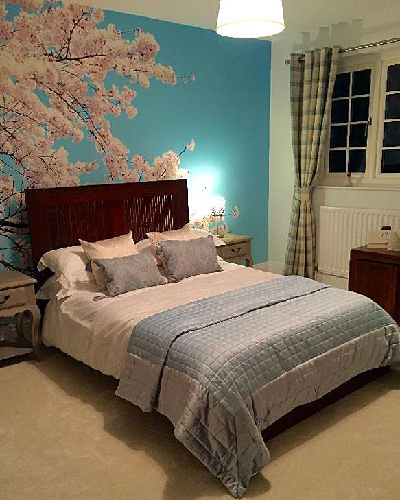 Cherry-blossom-mural-in-bedroom