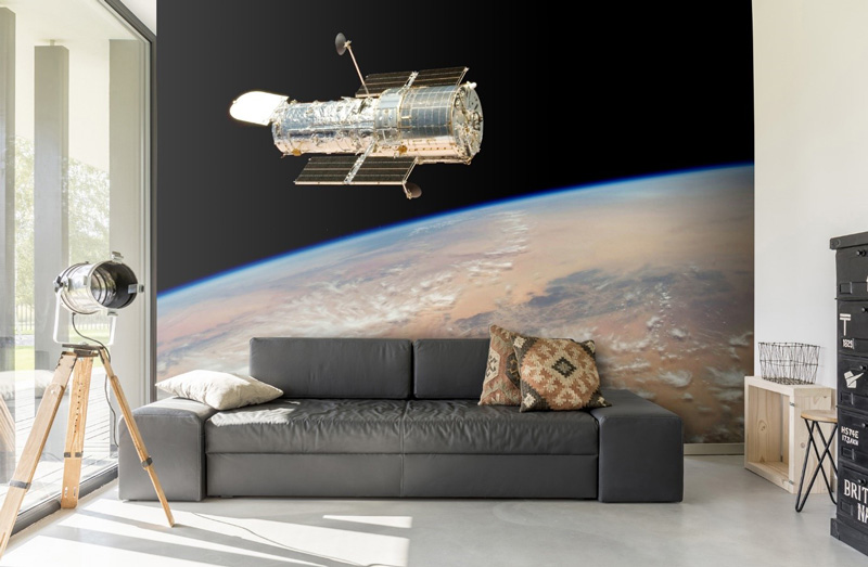 Space-wallpaper-in-living-room