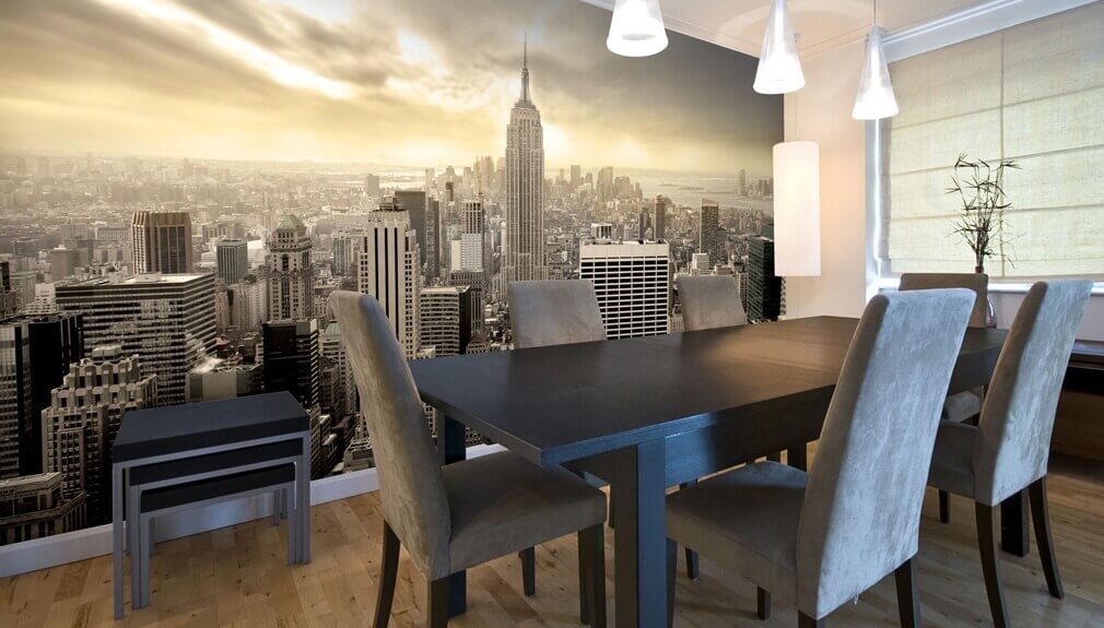 New York wallpaper in dining room