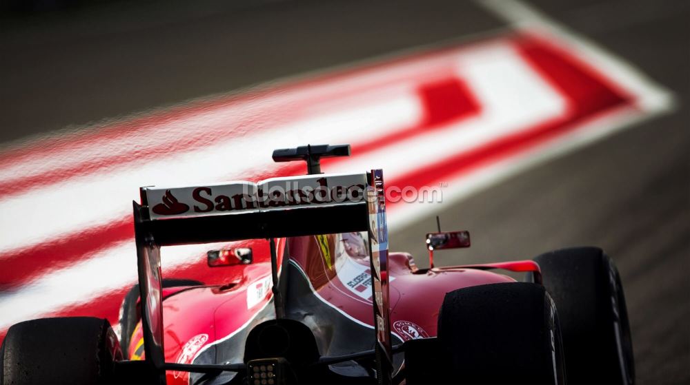 Sebastian Vettel Bahrain Gp 15 Wall Mural Wallsauce Ae