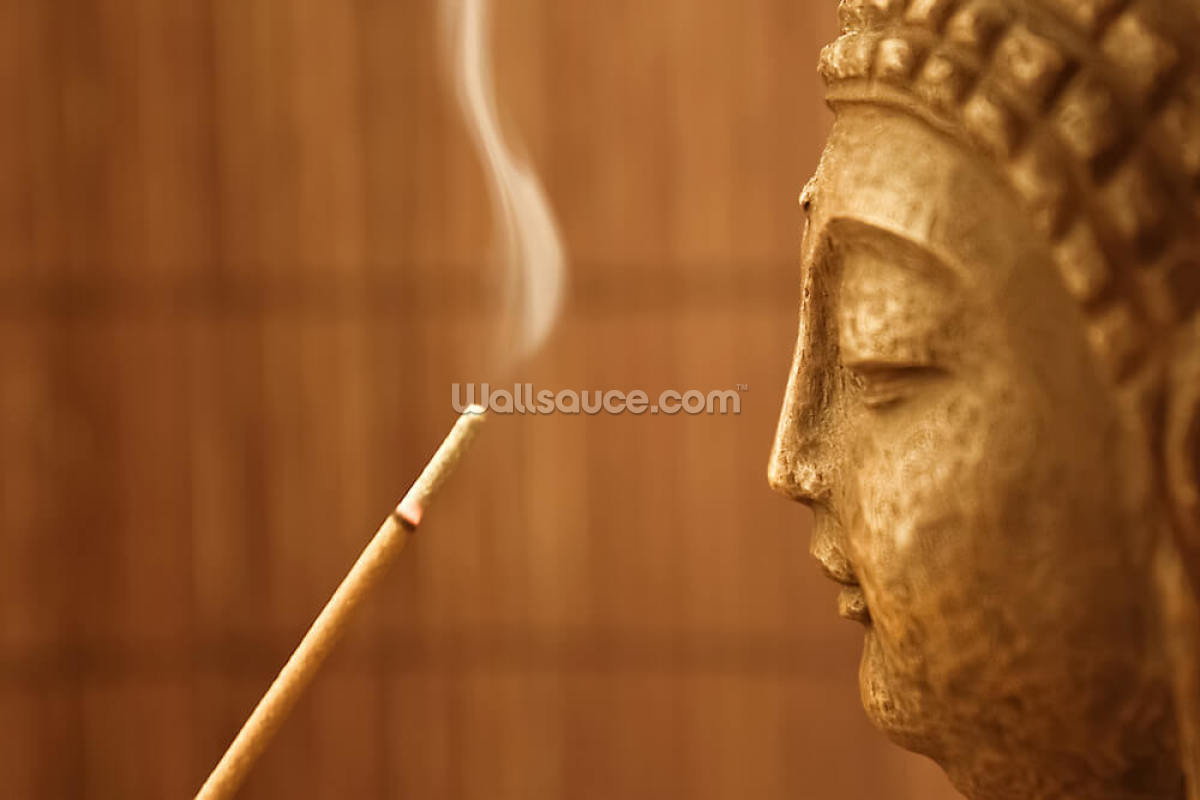 zen-temple-rookmeditatie-met-boeddha
