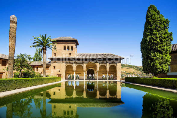 generalife gardens alhambra palace