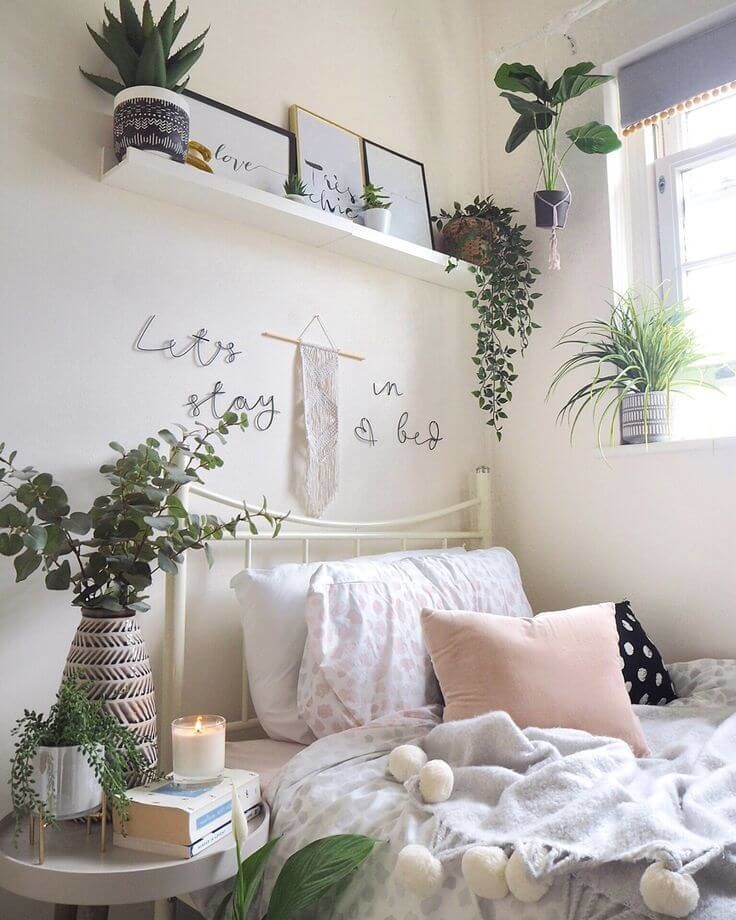plants dorm room ideas