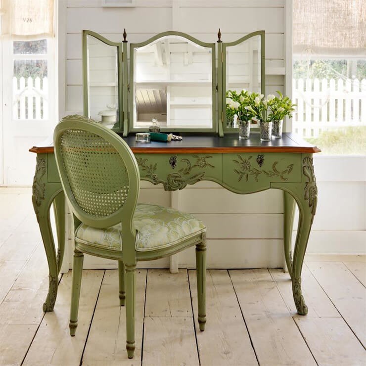 regency green dressing table